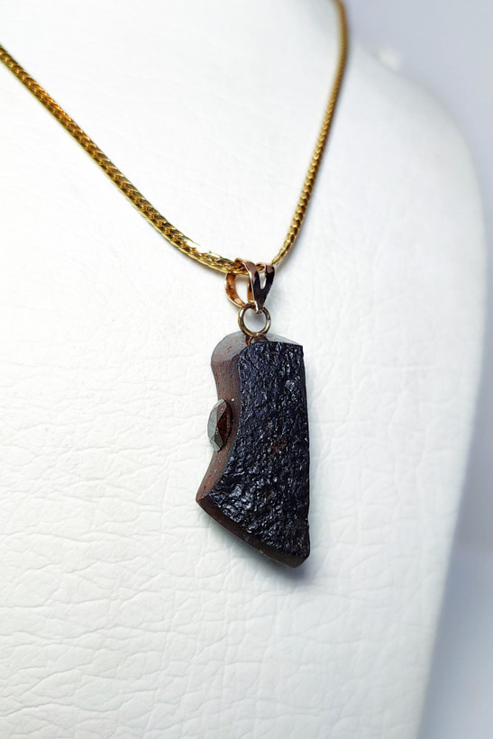 kivora_starkian_meteorite_jewelry.jpg