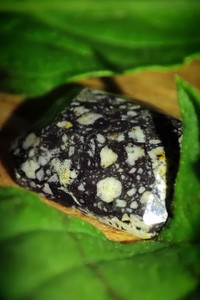 kivora_starkian_meteorites_jewelry.jpg feldespatic breccia