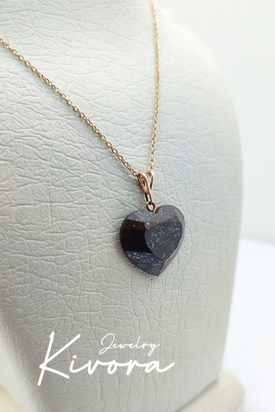 kivora_starkian_chondrite_meteorite_jewelry_heart_neclace